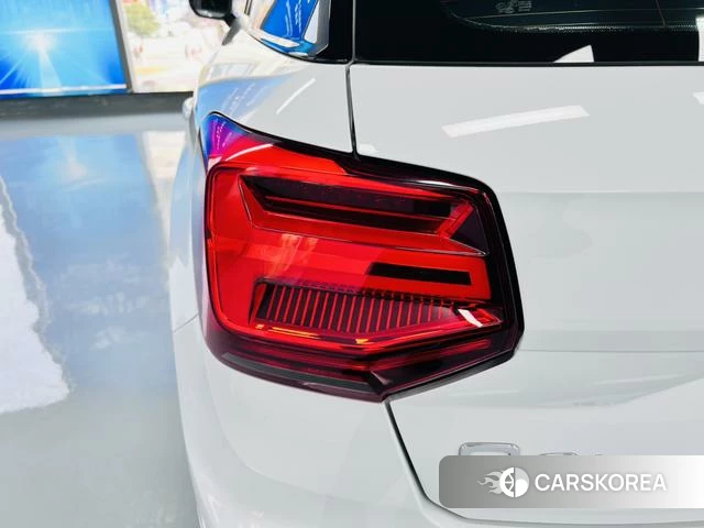 Audi Q2L id 4259097 из Китая 21