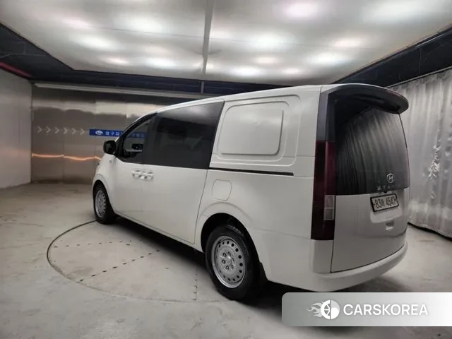 Hyundai Staria id 3697420 из Кореи 14