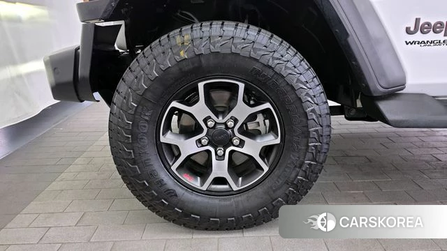 Jeep Wrangler (JL) id 3860333 из Кореи 15