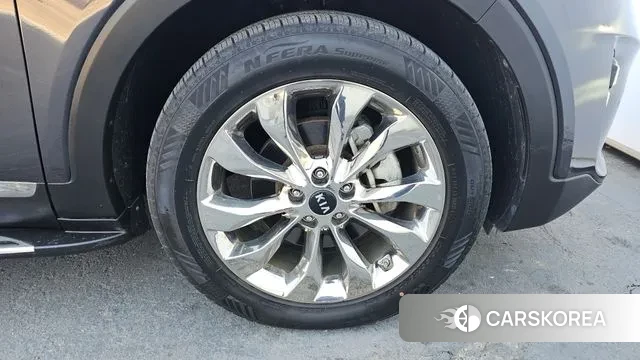 Kia The New Sorento id 3631999 из Кореи 15