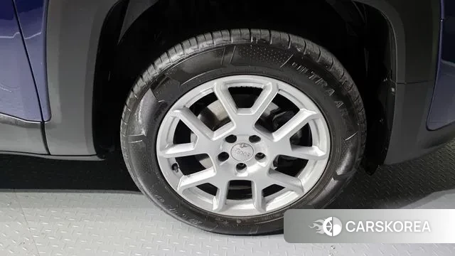 Jeep Renegade id 3301116 из Кореи 15