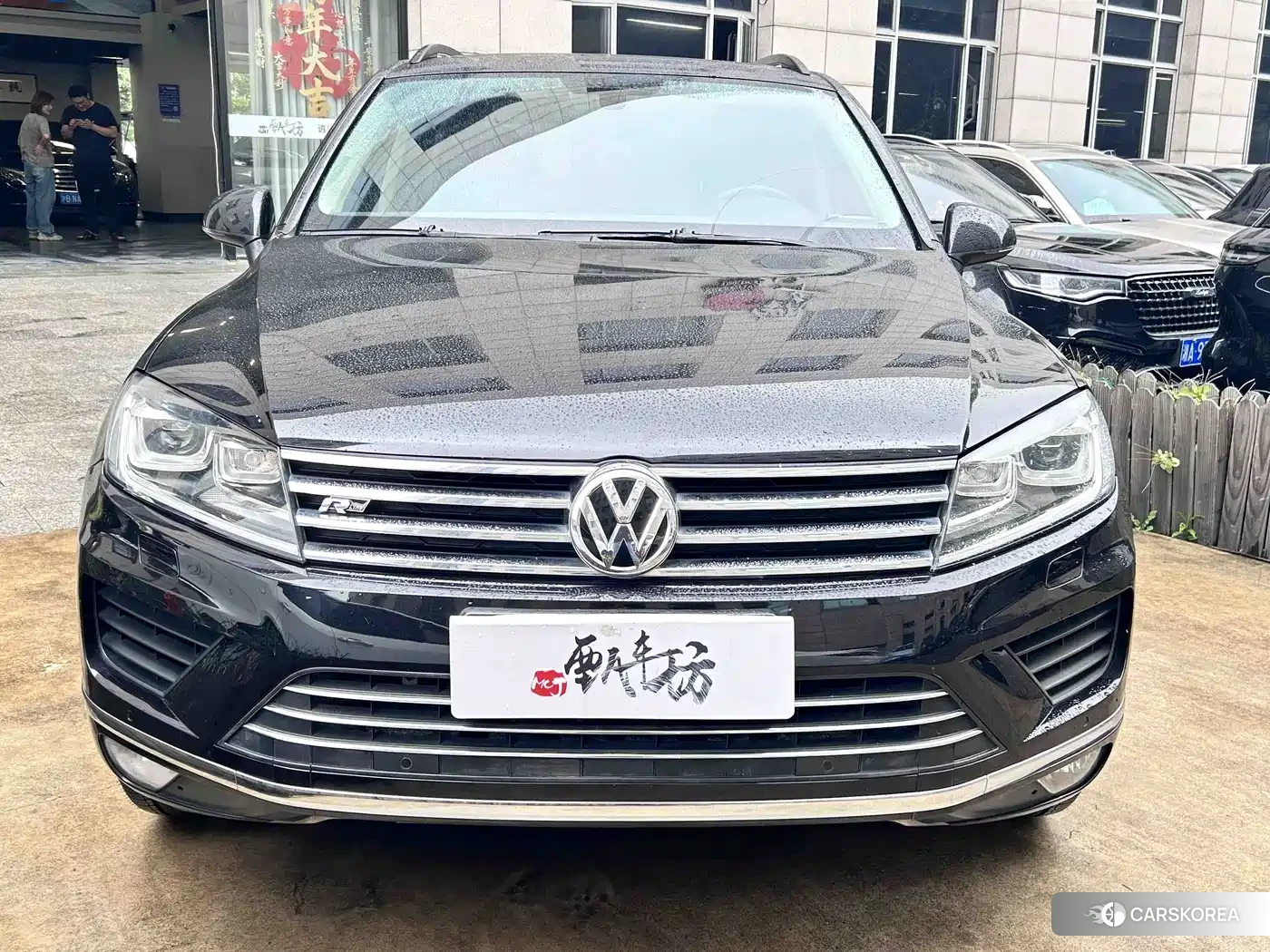 Volkswagen Touareg id 4565373 из Китая 13
