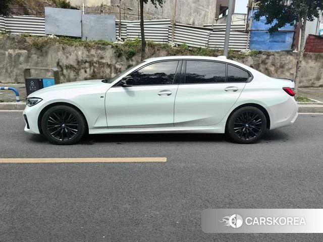 BMW 3 series id 4275449 из Китая 14
