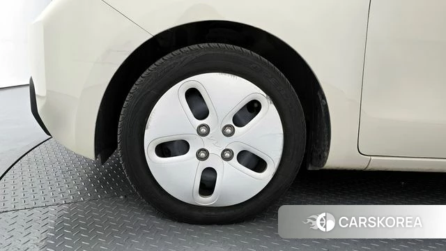 Kia The New Kia Ray id 3897306 из Кореи 15