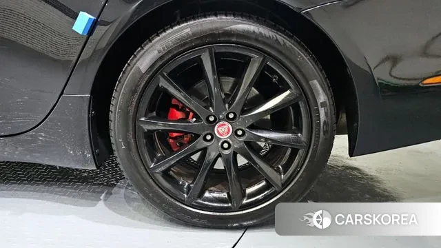 Jaguar All New XJ id 3325197 из Кореи 15