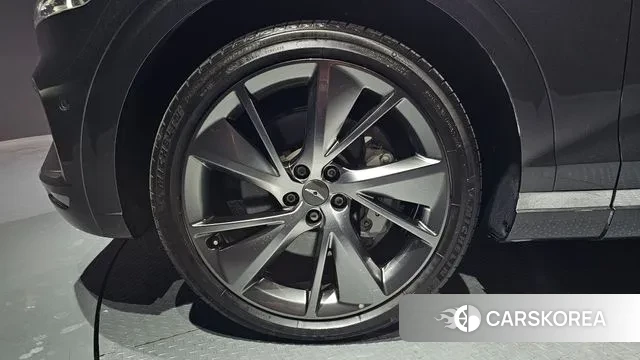 Genesis GV70 id 3620378 из Кореи 15