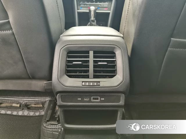 Volkswagen Tuyue id 4258823 из Китая 21