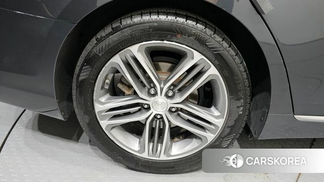 Hyundai Grandeur IG id 4188591 из Кореи 28