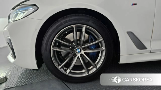BMW 5 Series (G30) id 4411432 из Кореи 15