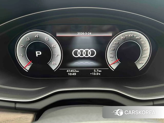 Audi Q5L id 3856107 из Китая 16