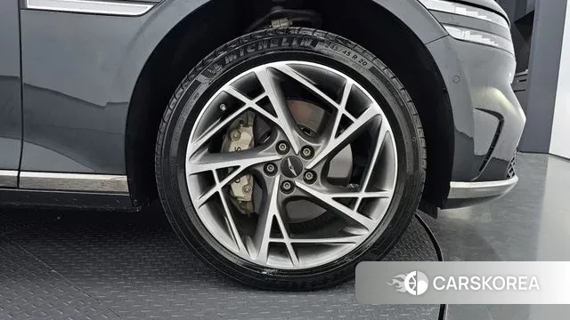 Genesis G90 (RS4) id 3389250 из Кореи 15