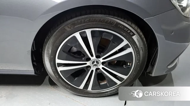 Mercedes-Benz E-Class W213 id 3274473 из Кореи 15