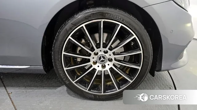 Mercedes-Benz E-Class W213 id 3417977 из Кореи 15