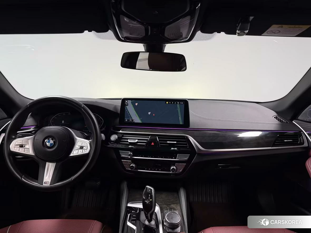 BMW 5 series 2021 Черный из Китая, фото 5
