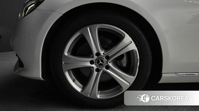 Mercedes-Benz E-Class W213 id 4751357 из Кореи 15