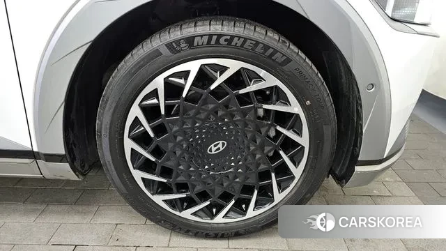 Hyundai Ionic 5 id 3735236 из Кореи 15