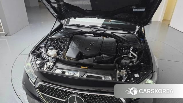 Mercedes-Benz E-Class W214 id 4629901 из Кореи 27