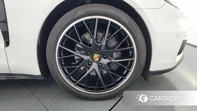 Porsche Panamera (971) id 3861529 из Кореи 15