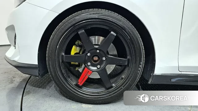 Hyundai Veloster (JS) id 3766586 из Кореи 15