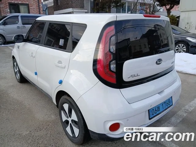 Kia Soul EV id 2956965 из Кореи 15