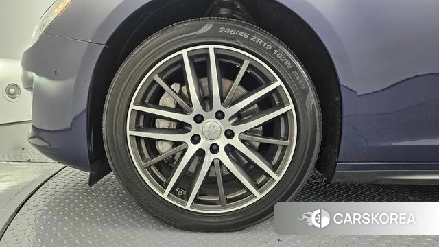 Maserati Ghibli id 4713243 из Кореи 33