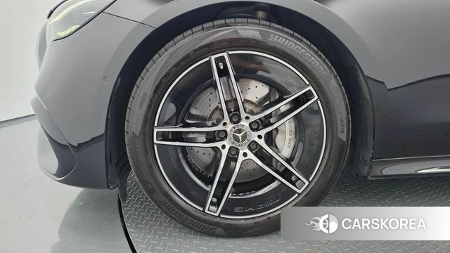 Mercedes-Benz E-Class W214 id 4729929 из Кореи 28