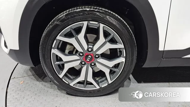 Kia Seltos id 3686910 из Кореи 15