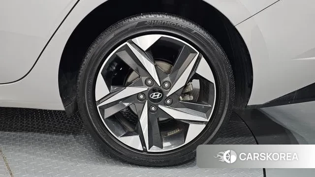 Hyundai Avante (CN7) id 3758817 из Кореи 15