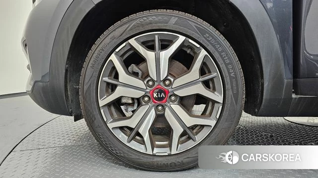 Kia Seltos id 4501736 из Кореи 15