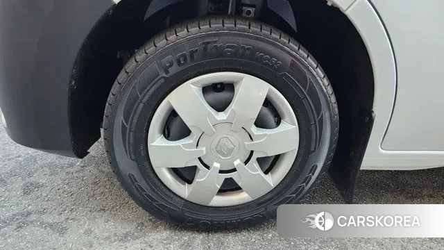 Renault Korea (Samsung) Master id 3765084 из Кореи 15