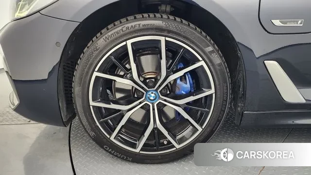 BMW 5 Series (G30) id 3735420 из Кореи 15