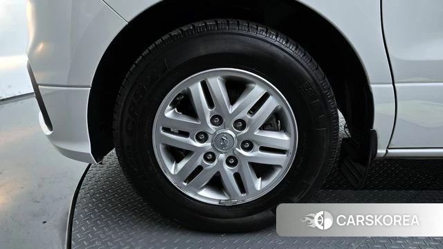 Hyundai The New Grand Starex id 3834258 из Кореи 15