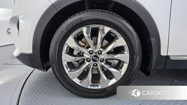 Kia The New Sorento id 4304977 из Кореи 30
