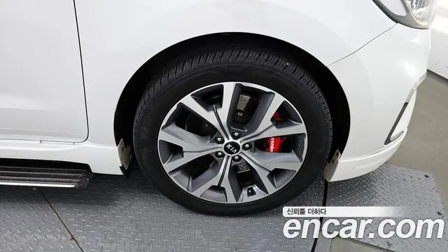 Kia The New Carnival id 2835012 из Кореи 15