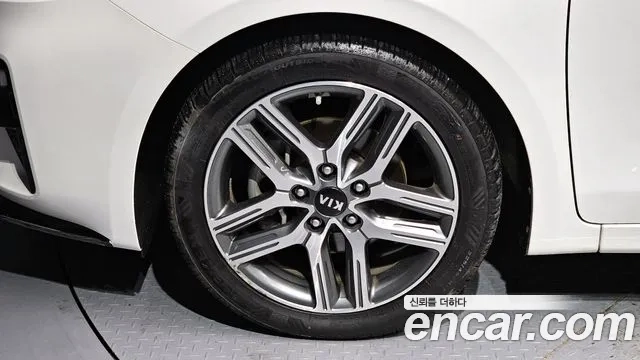 Kia Come New K3 id 2937083 из Кореи 15