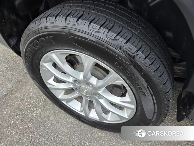 Jeep Cherokee (KL) id 3845844 из Кореи 15