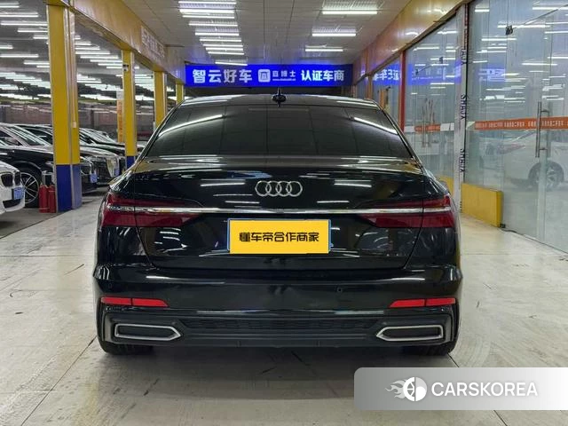 Audi A6L 2021 Черный из Китая, фото 5
