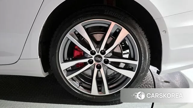 Audi A6 (C8) id 3168908 из Кореи 15