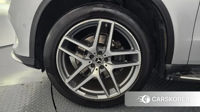 Mercedes-Benz GLE - Class W166 id 3568628 из Кореи 15