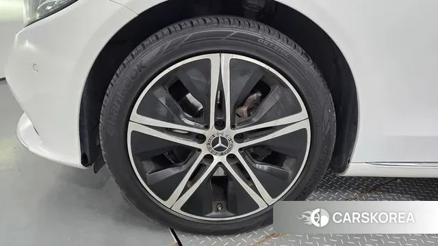 Mercedes-Benz C-Class W205 id 3176541 из Кореи 15