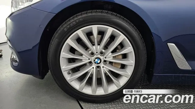 BMW 5 Series (G30) id 2875996 из Кореи 15