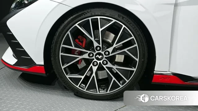 Hyundai Avante (CN7) id 3395268 из Кореи 15