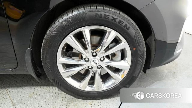 Kia The New Carnival id 3844139 из Кореи 15