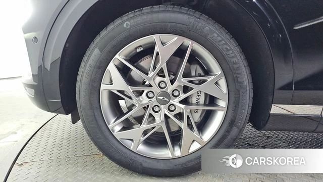 Genesis GV70 id 4711629 из Кореи 28