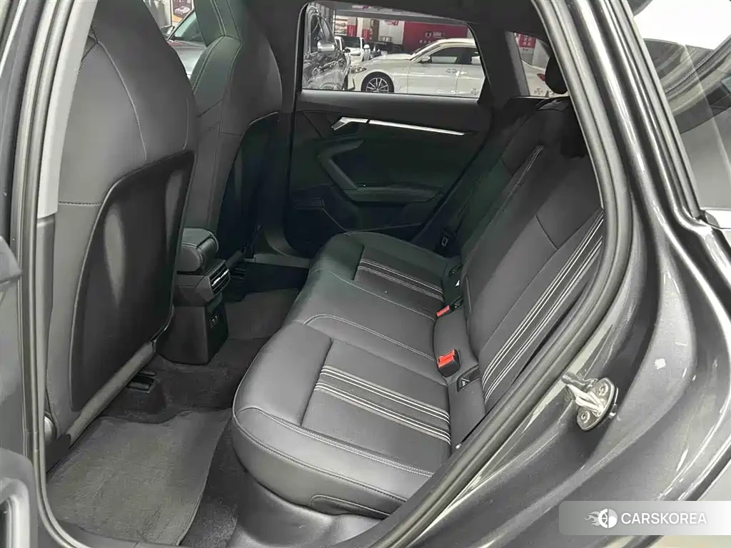 Audi A3 id 4583882 из Китая 20