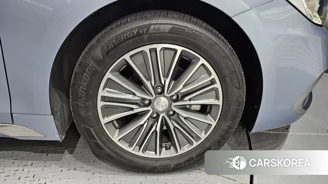 Hyundai Grandeur IG Hybrid id 3060922 из Кореи 15