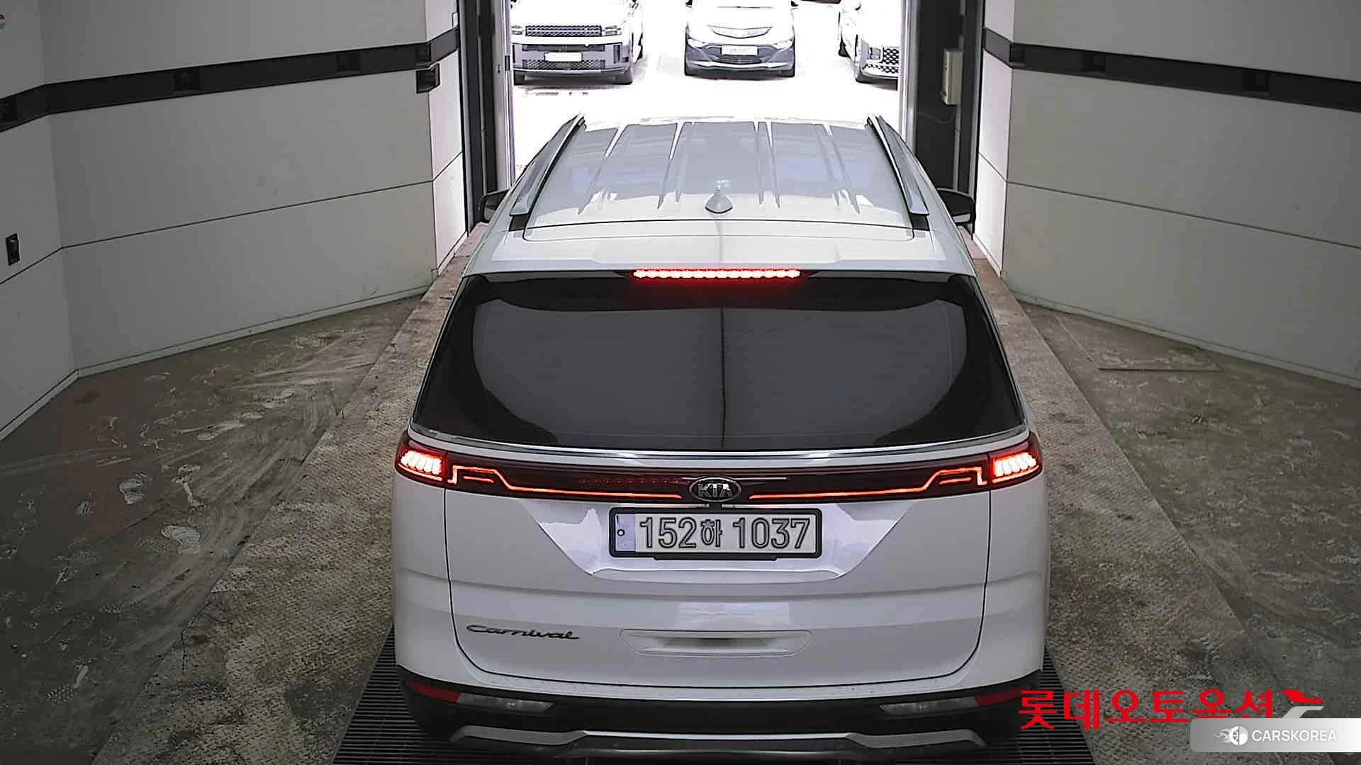 Kia Carnival id 3875736 из Кореи 33