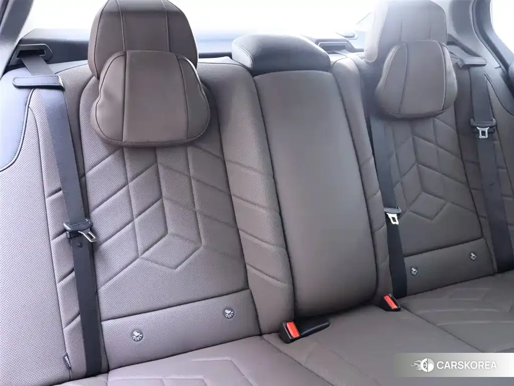 BMW 5 series id 4576423 из Китая 22
