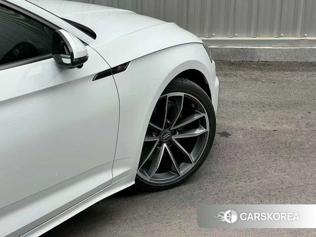 Audi A5 id 4215689 из Китая 23