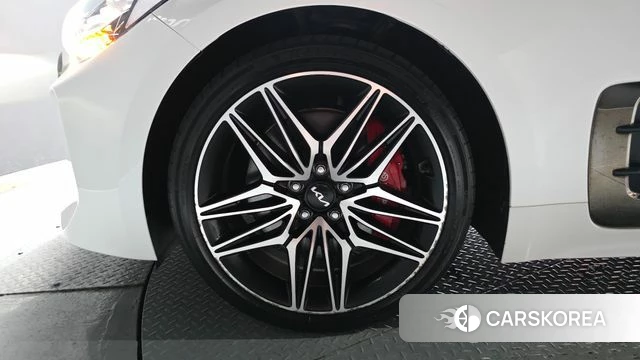 Kia Stinger Meister id 4676188 из Кореи 40